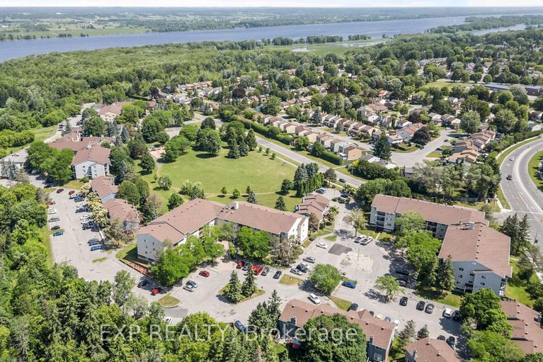 28602451/106-6470-bilberry-drive/orleans-wood/ottawa/ontario/K1C4P1_48