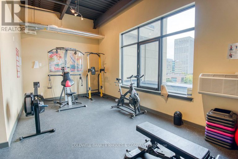 29433003/401-320-parkdale-avenue/ottawa-west/ottawa/ontario/K1Y4X9_30