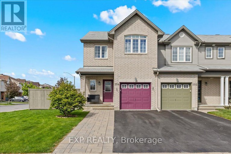 28494294/254-arrita-street/emerald-meadowstrailwest/ottawa/ontario/K2S0J3_1