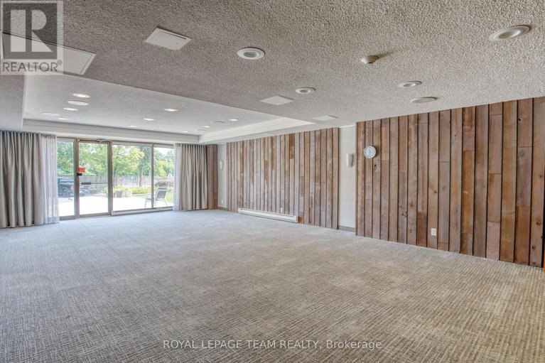 29296783/2006-1195-richmond-road/woodroffe/ottawa/ontario/K2B8E4_28