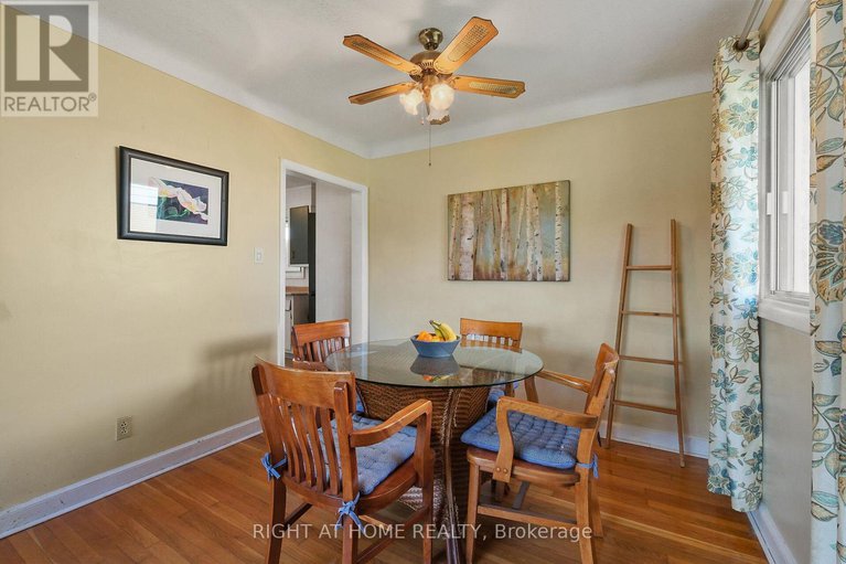 28854766/205-withrow-avenue/meadowlandsst-claire-gardens/ottawa/ontario/K2G2J8_16