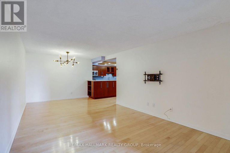 28867483/704-200-bay-street/ottawa-centre/ottawa/ontario/K1R7W8_19