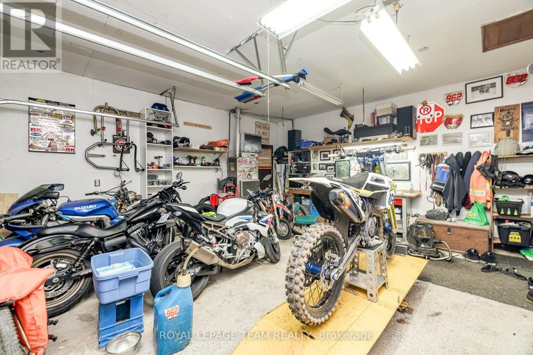 28858996/23-butterfield-road/munster/ottawa/ontario/K0A3P0_27