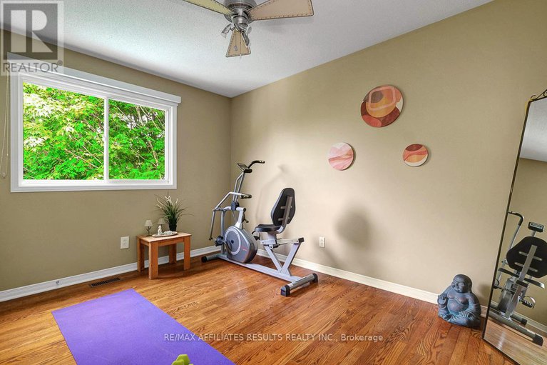 28999165/35-crantham-crescent/stittsville-central/ottawa/ontario/K2S1R2_34