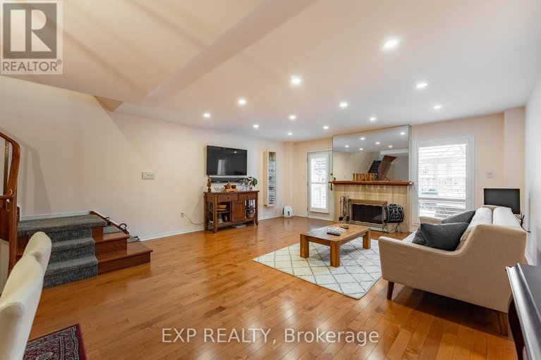 29423091/2-111-echo-drive/ottawa-east/ottawa/ontario/K1S5K8_6