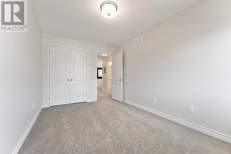 28846760/59-finsbury-avenue/stittsville-south/ottawa/ontario/K2S2N8_30