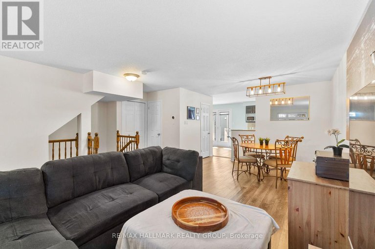 28777061/7-325-elite-private/longfields/ottawa/ontario/K2J0A4_5
