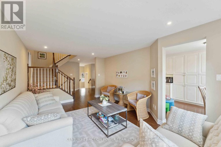 28490498/812-ashenvale-way/avalon-east/ottawa/ontario/K4A0R3_10
