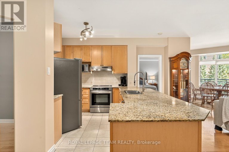 29430008/230-205-bolton-street/lower-townbyward-market/ottawa/ontario/K1N1K7_4