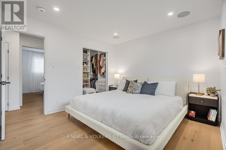 28298907/953-fairlawn-avenue/mckellar-heightsglabar-park/ottawa/ontario/K2A3S7_34