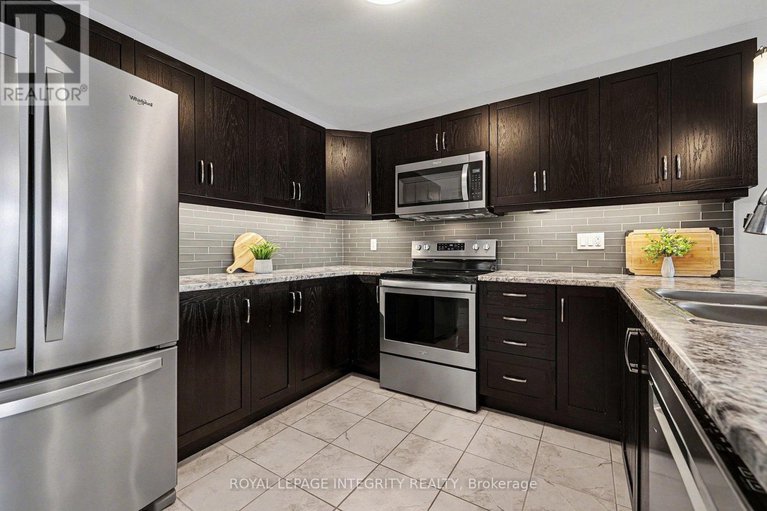 29328137/905-leishman-drive/mississippi-mills-ramsay-twp/mississippi-mills/ontario/K0A1A0_13