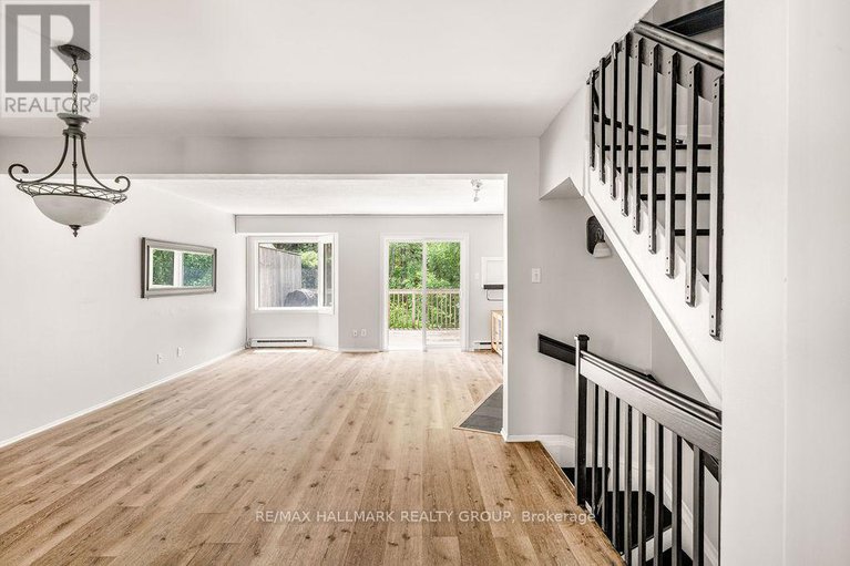28556147/4-1-timberview-way/westcliffe-estates/ottawa/ontario/K2H9M7_9