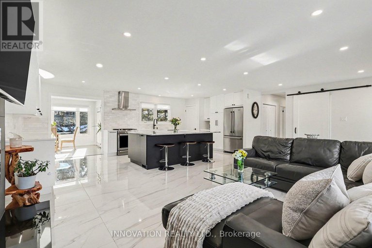 29348169/1458-rhea-place/cedardale/ottawa/ontario/K1V1H1_3