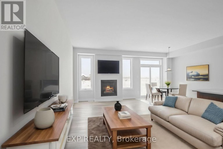 28500323/1922-hawker-private/huntley-ward-south-east/ottawa/ontario/K0A1L0_2