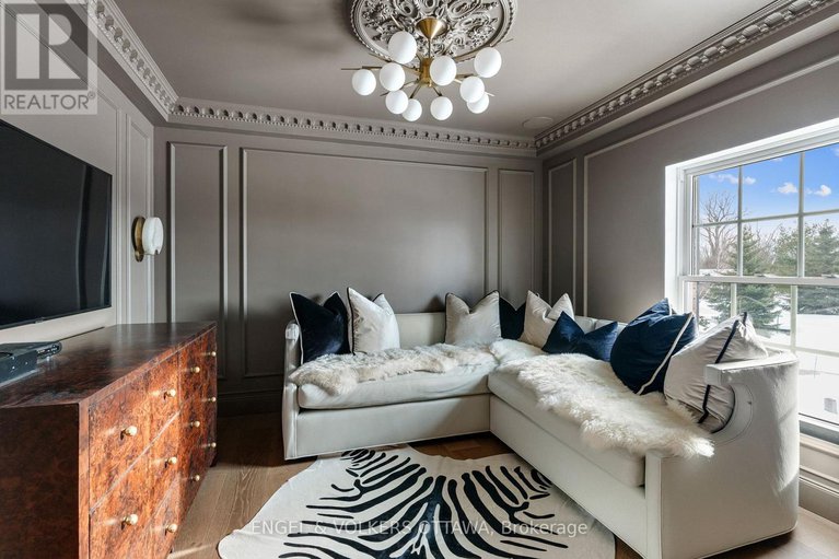 28092121/1041-brandywine-court/manotick-long-island-nicholls-island/ottawa/ontario/K4M1J2_24