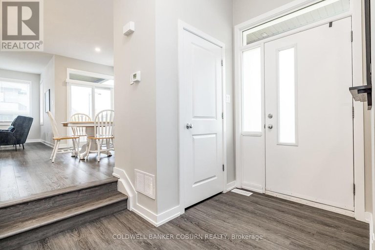 28928057/161-jardiniere-street/remainder-of-stittsville-area/ottawa/ontario/K2S2K1_9