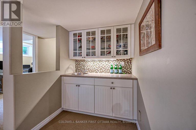 28556106/105-sirocco-crescent/stittsville-north/ottawa/ontario/K2S2C9_36