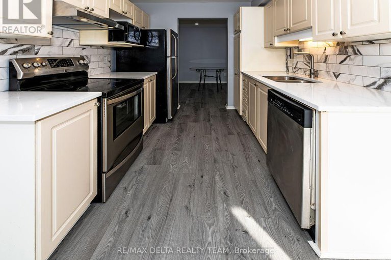 28899711/297-stoneway-drive/barrhaven-east/ottawa/ontario/K2G6E5_13
