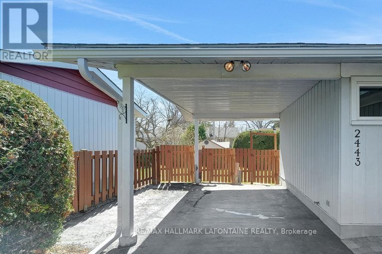 29444353/2443-ogilvie-road/beacon-hill-north/ottawa/ontario/K1J7N3_2