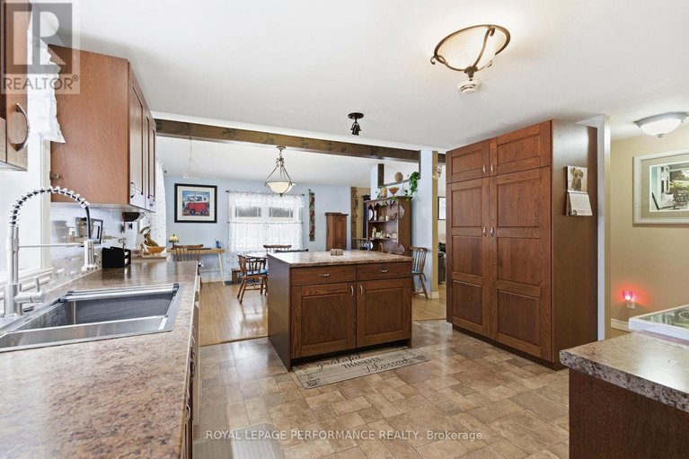 29238691/6149-poirier-avenue/south-glengarry-charlottenburgh-twp/south-glengarry/ontario/K0C2J0_7