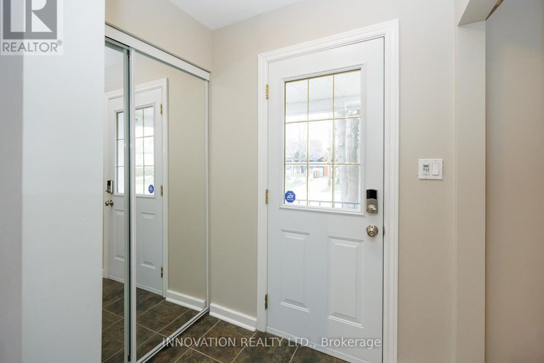28292920/1013-stormont-street/carleton-heights/ottawa/ontario/K2C0N1_4