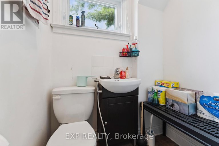 28635953/1395-caldwell-avenue/carlington/ottawa/ontario/K1Z8L3_18