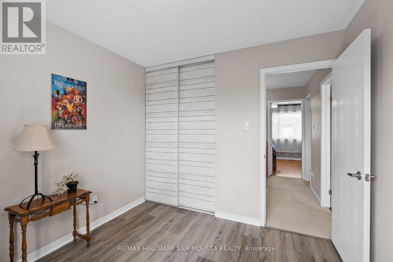 28791611/763-hancock-crescent/fallingbrookridgemount/ottawa/ontario/K4A3N1_27