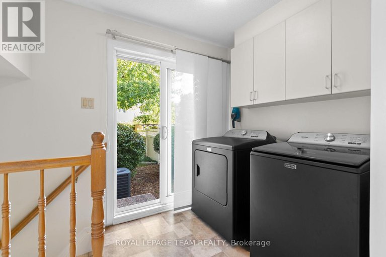 28918556/24-hyannis-avenue/cedargrovefraserdale/ottawa/ontario/K2J2W8_17