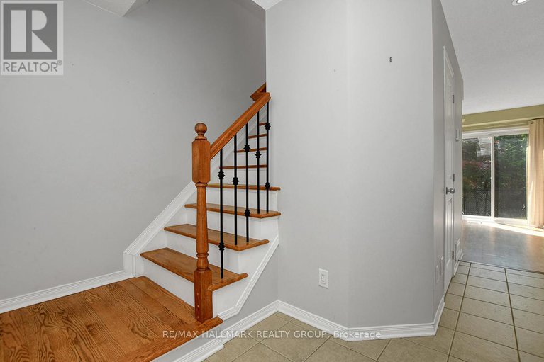 28576253/553-burleigh-private/cyrville/ottawa/ontario/K1J1J9_2