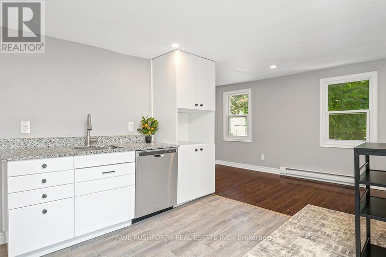 28557700/978-admiral-avenue/carlington/ottawa/ontario/K1Z6L9_18