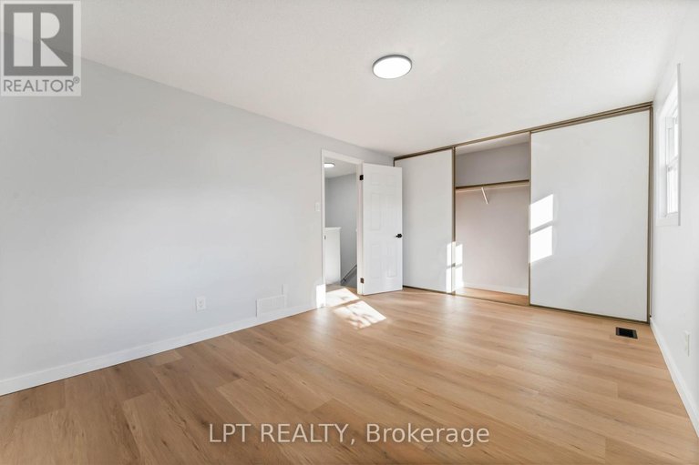 29131767/71-1743-trappist-lane/convent-glen-south/ottawa/ontario/K1C1X7_16