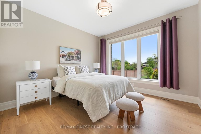 28393818/717-mcmanus-avenue/manotick-village-manotick-estates/ottawa/ontario/K4M0B2_19