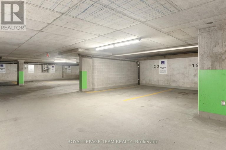 29639805/1506-111-champagne-avenue-s/west-centre-town/ottawa/ontario/K1S5V3_30