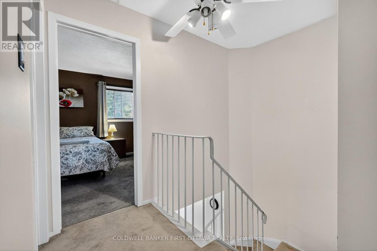 28919810/273-kinglet-way/chatelaine-village/ottawa/ontario/K1E2T9_20