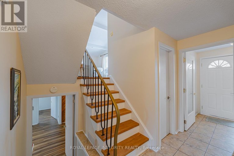 29456641/664-glenhurst-crescent/beacon-hill-north/ottawa/ontario/K1J7B7_31