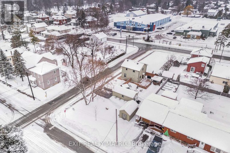 29231078/291-maple-street/village-of-russell/russell/ontario/K4R1B3_35