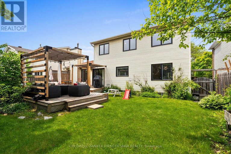 28427469/2722-wyldewood-street/emerald-woodssawmill-creek/ottawa/ontario/K1T2R9_40