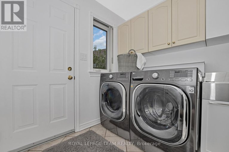 28339264/27-heritage-grove-crescent/stittsville-central/ottawa/ontario/K2S1R2_17
