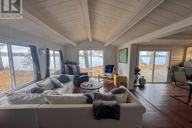 28211239/101-fairclough-island/drummondnorth-elmsley-north-elmsley-twp/drummondnorth-elmsley/ontario/K7H3C7_25