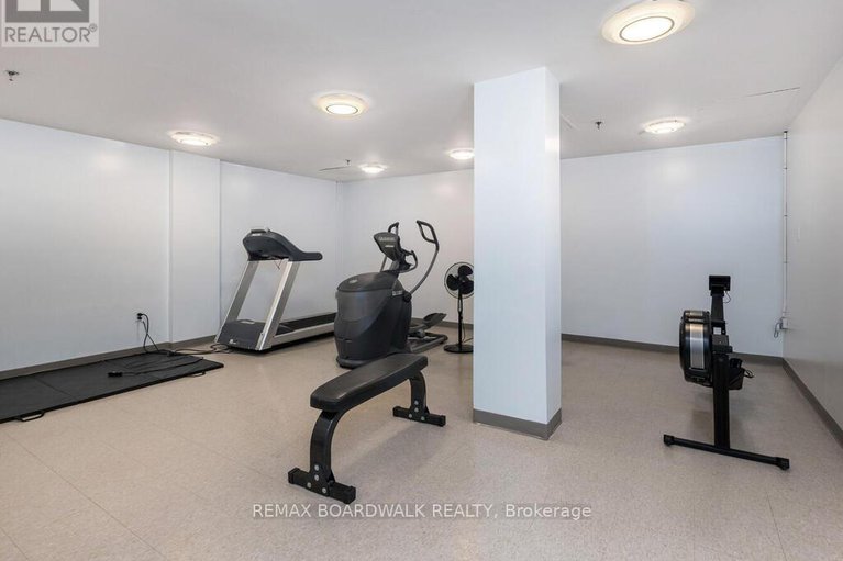 29255405/709-2400-virginia-drive/urbandale-acres/ottawa/ontario/K1H8L3_26