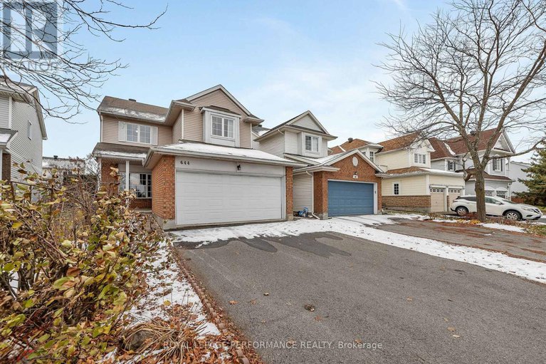 29232445/644-valin-street/fallingbrookgardenway-south/ottawa/ontario/K4A3S9_43