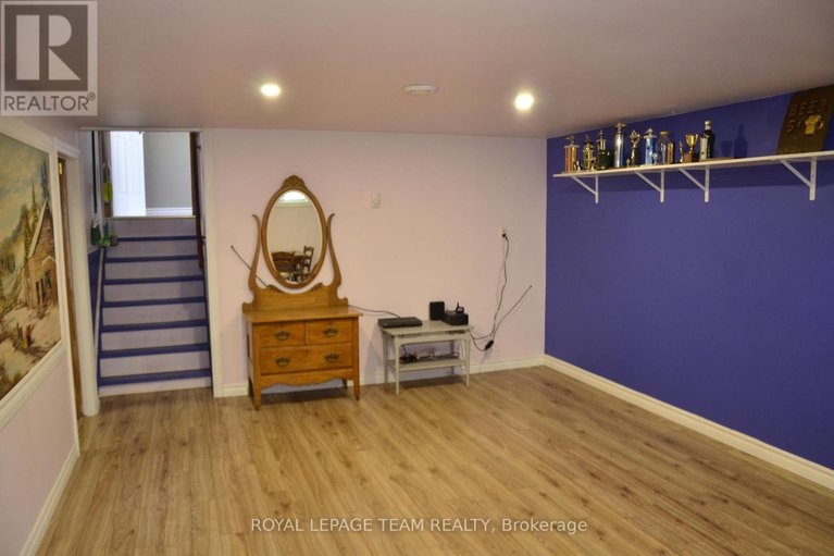 28426387/4951-hwy-31-bank-street-n/south-dundas-williamsburgh-twp/south-dundas/ontario/K0C2H0_27