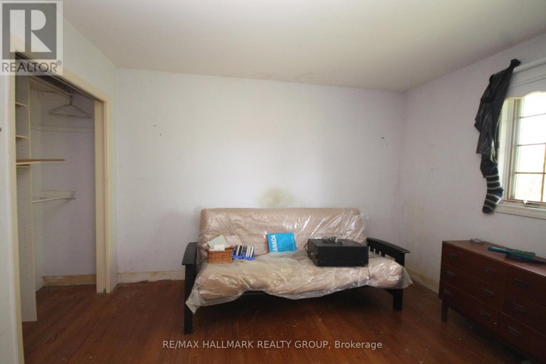 28853332/2516-page-road/orleans-village/ottawa/ontario/K1W1E2_13