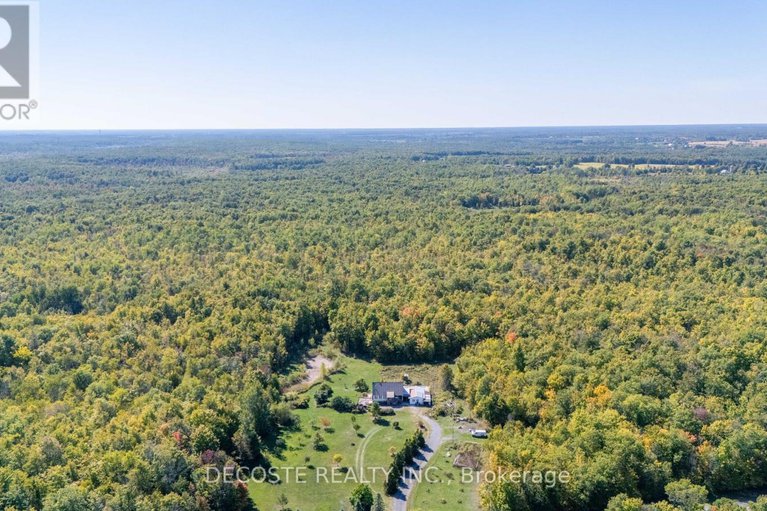 28886717/4624-glen-roy-road/south-glengarry-charlottenburgh-twp/south-glengarry/ontario/K0C1L0_3