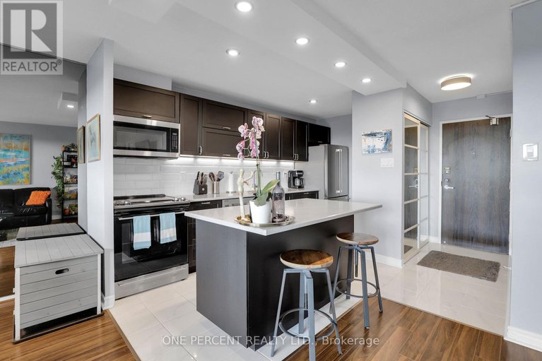 28516764/1408-1785-riverside-drive/riverview-park/ottawa/ontario/K1G3T7_14