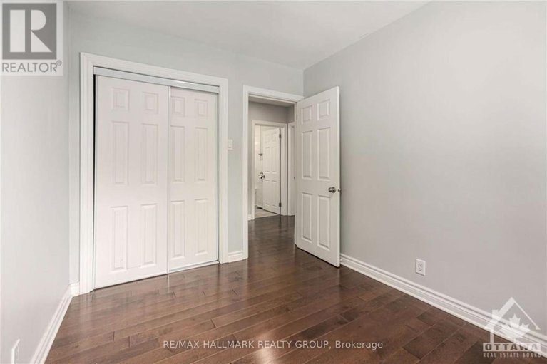 28603741/1680-fisher-avenue/borden-farmstewart-farmcarleton-heightsparkwood-hills/ottawa/ontario/K2C1X7_11