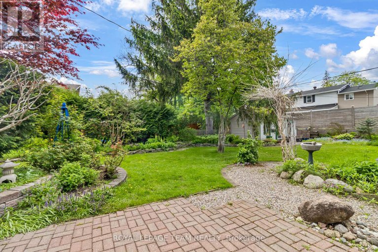 28363169/638-coronation-avenue/riverview-park/ottawa/ontario/K1G0M5_33