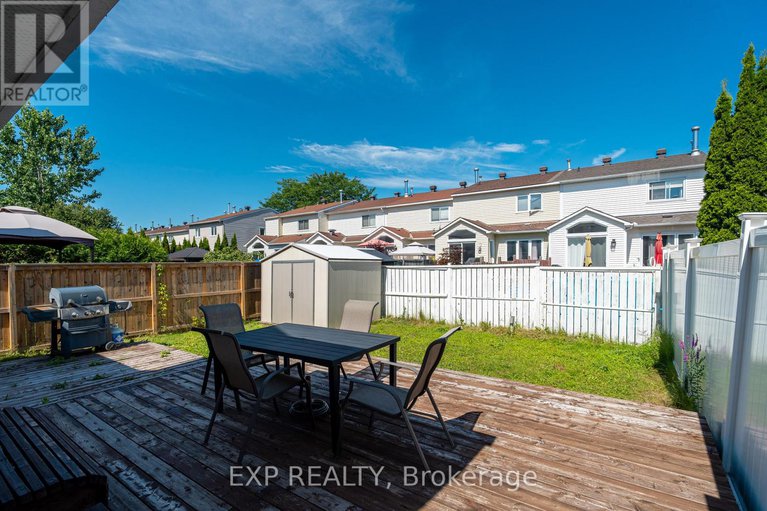 28746795/2103-gardenway-drive/fallingbrookgardenway-south/ottawa/ontario/K4A3K2_46