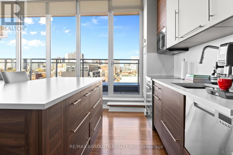 28997576/906-354-gladstone-avenue/ottawa-centre/ottawa/ontario/K2P0R4_21