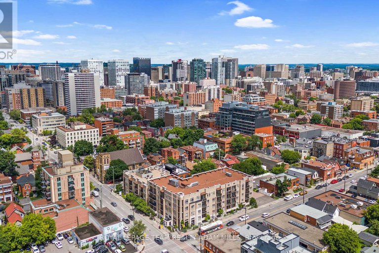 28652472/408-429-kent-street/ottawa-centre/ottawa/ontario/K2P1B5_36